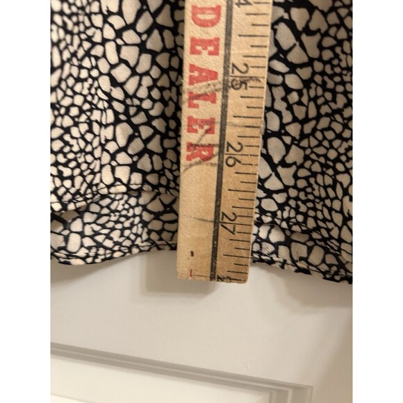 Chloe + Rene Plus Size XL Top Animal Print Blouse Bell Sleeve Peplum Oversized - Picture 5 of 6